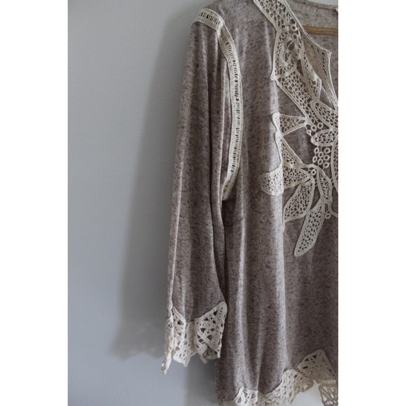 Ryu Crochet Embellished Hems 3/4 Sleeves Preowned 1X - Picture 2 of 7